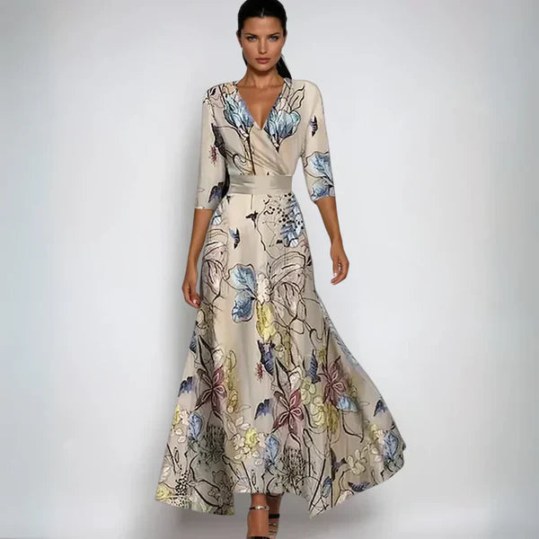 Adriana – Klänning med eleganta ärmar